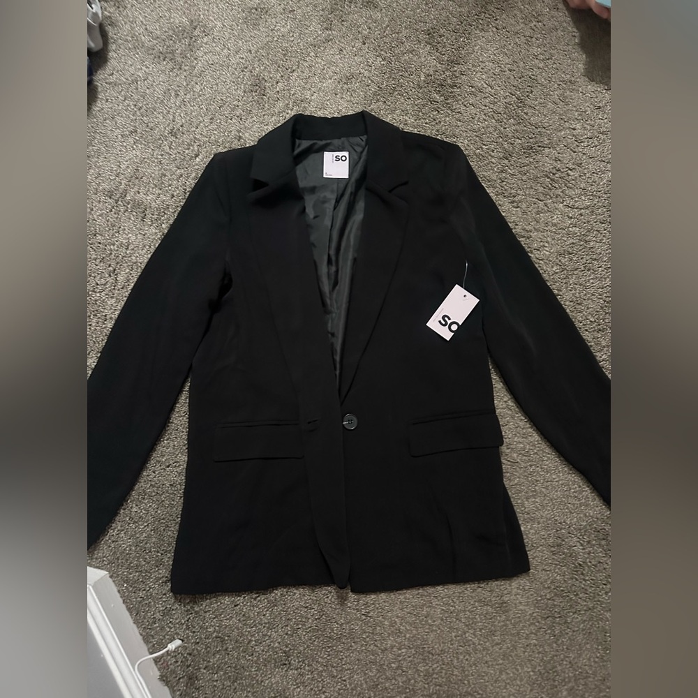 Women’s black blazer size M